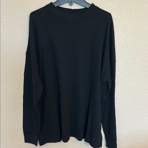 Classic Black Women’s Thermal Shirt - Picture 1 of 8